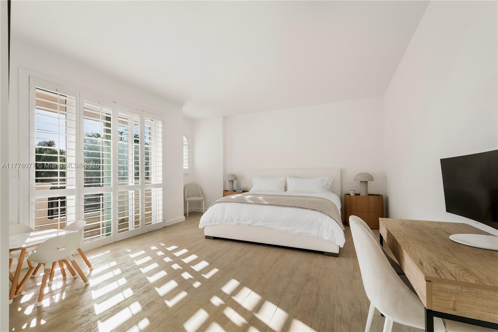 OCEANSIDE @ FISHER ISL CO - Residential