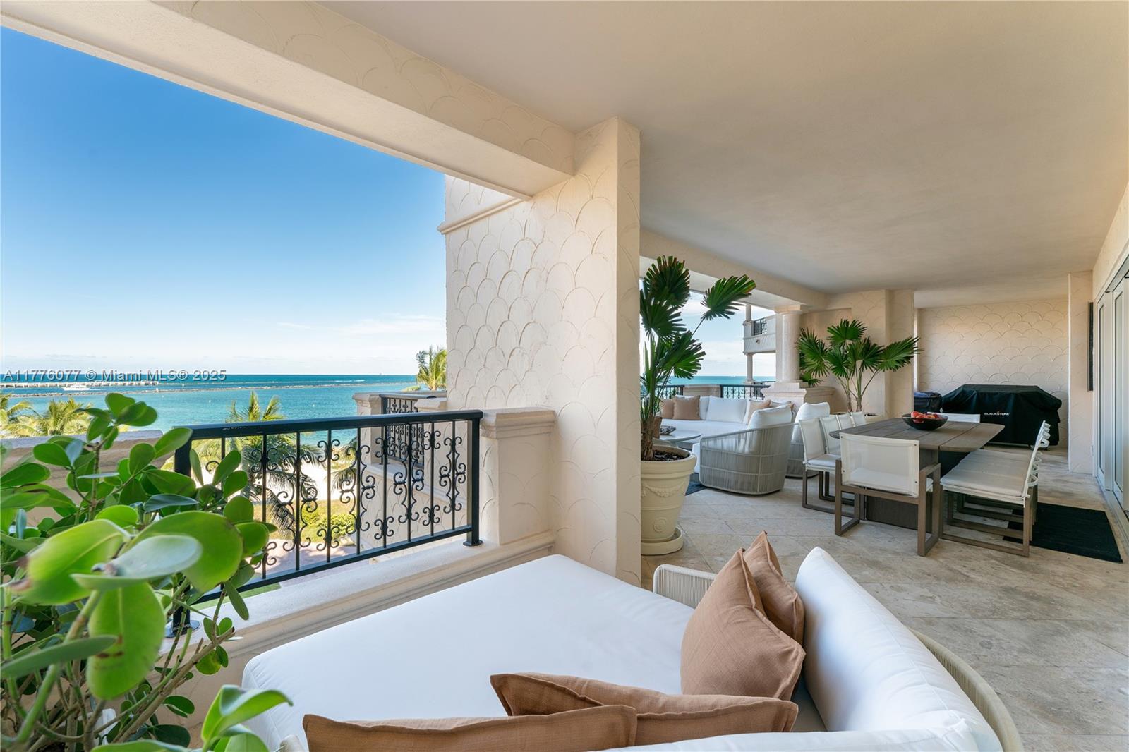 OCEANSIDE @ FISHER ISL CO - Residential