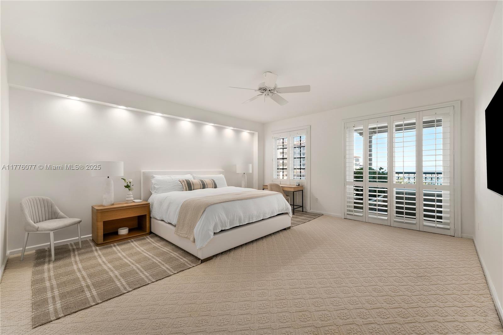 OCEANSIDE @ FISHER ISL CO - Residential