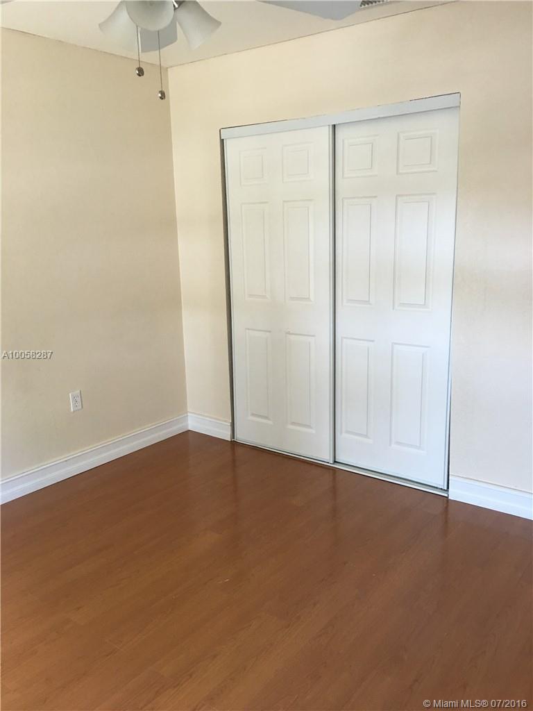 Hollywood Gardens 1 Condo - Residential Lease