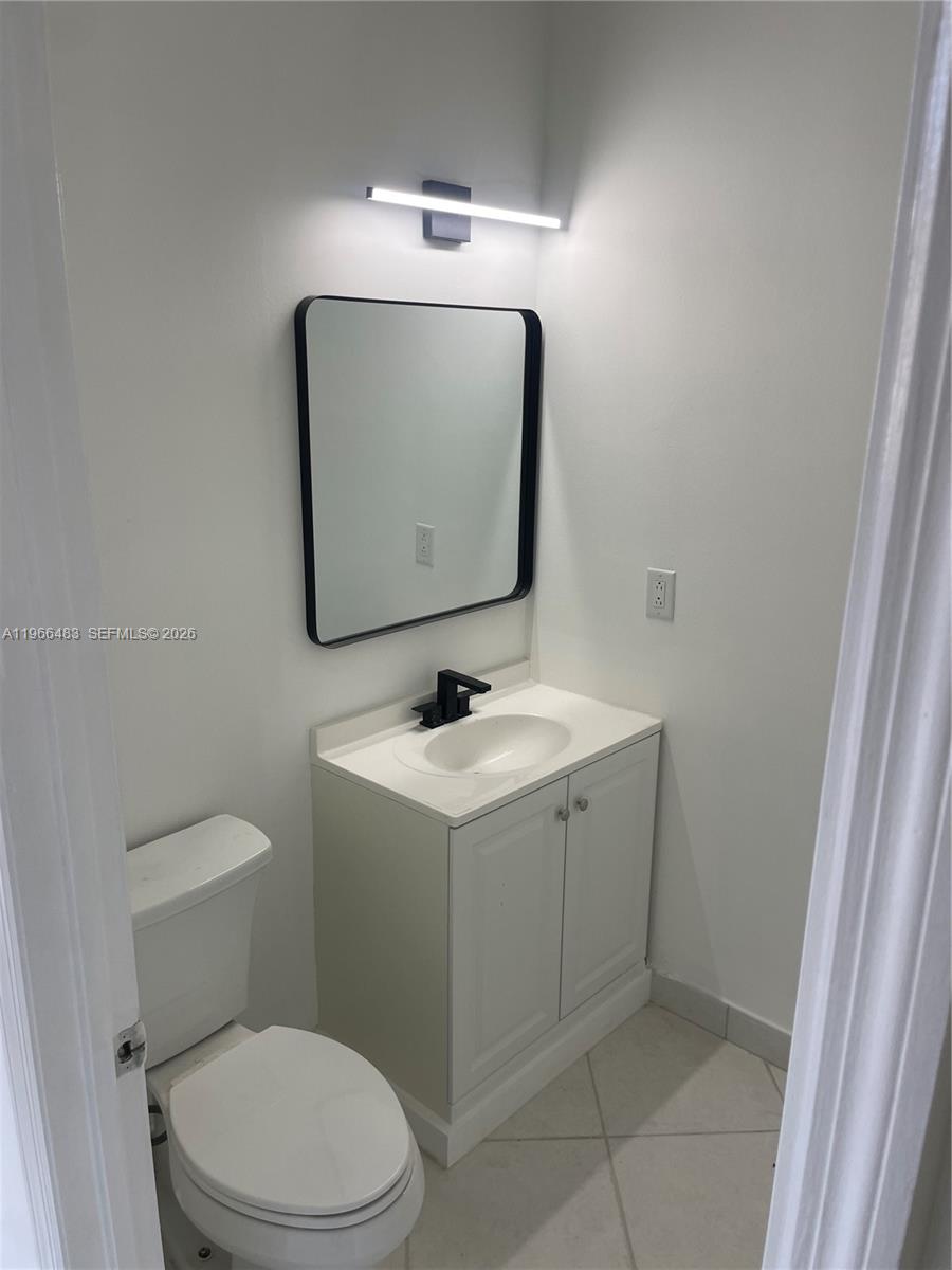 PORTOFINO - Residential Lease