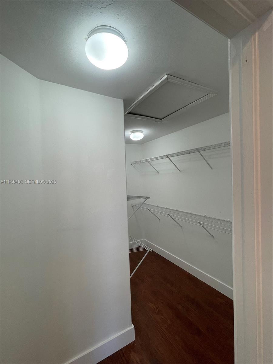 PORTOFINO - Residential Lease