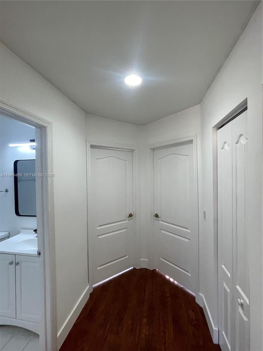 PORTOFINO - Residential Lease