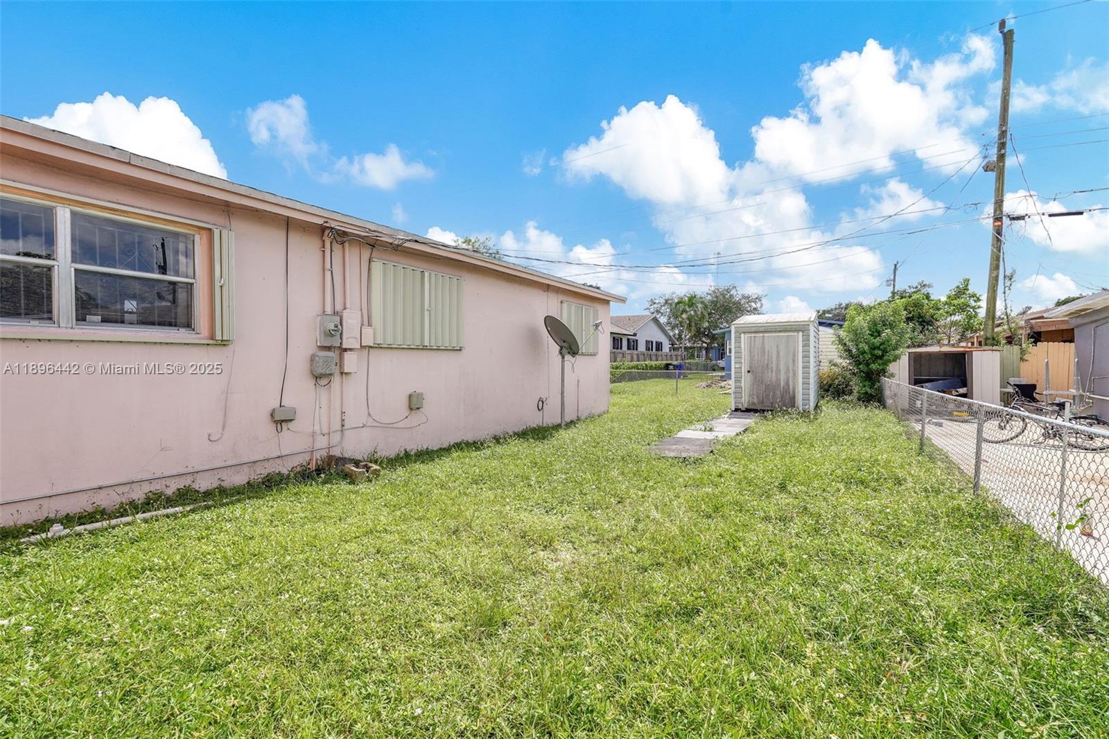WEST CARVER RANCHES ADD N - Residential