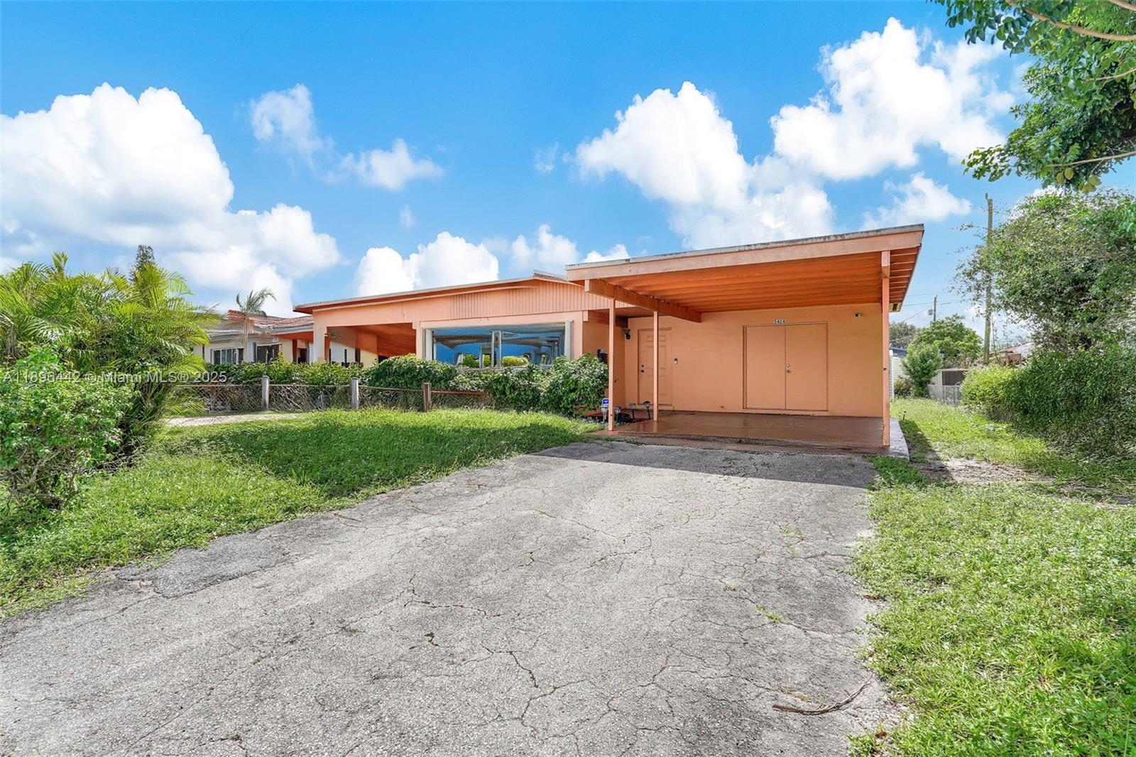 View photos, virtual tours, details... 5424 Mayo St