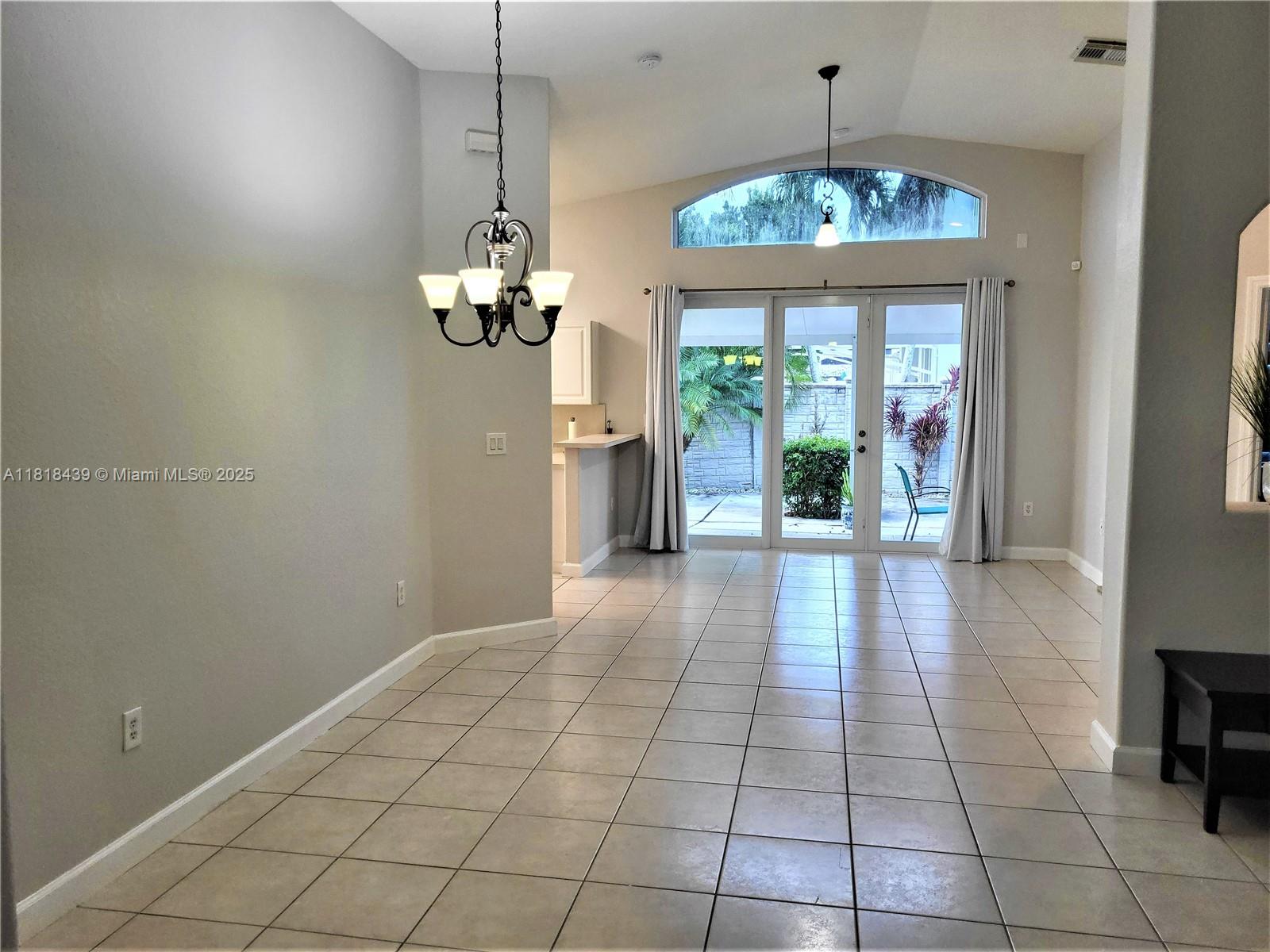 CENTURY ESTATES - Residential Lease