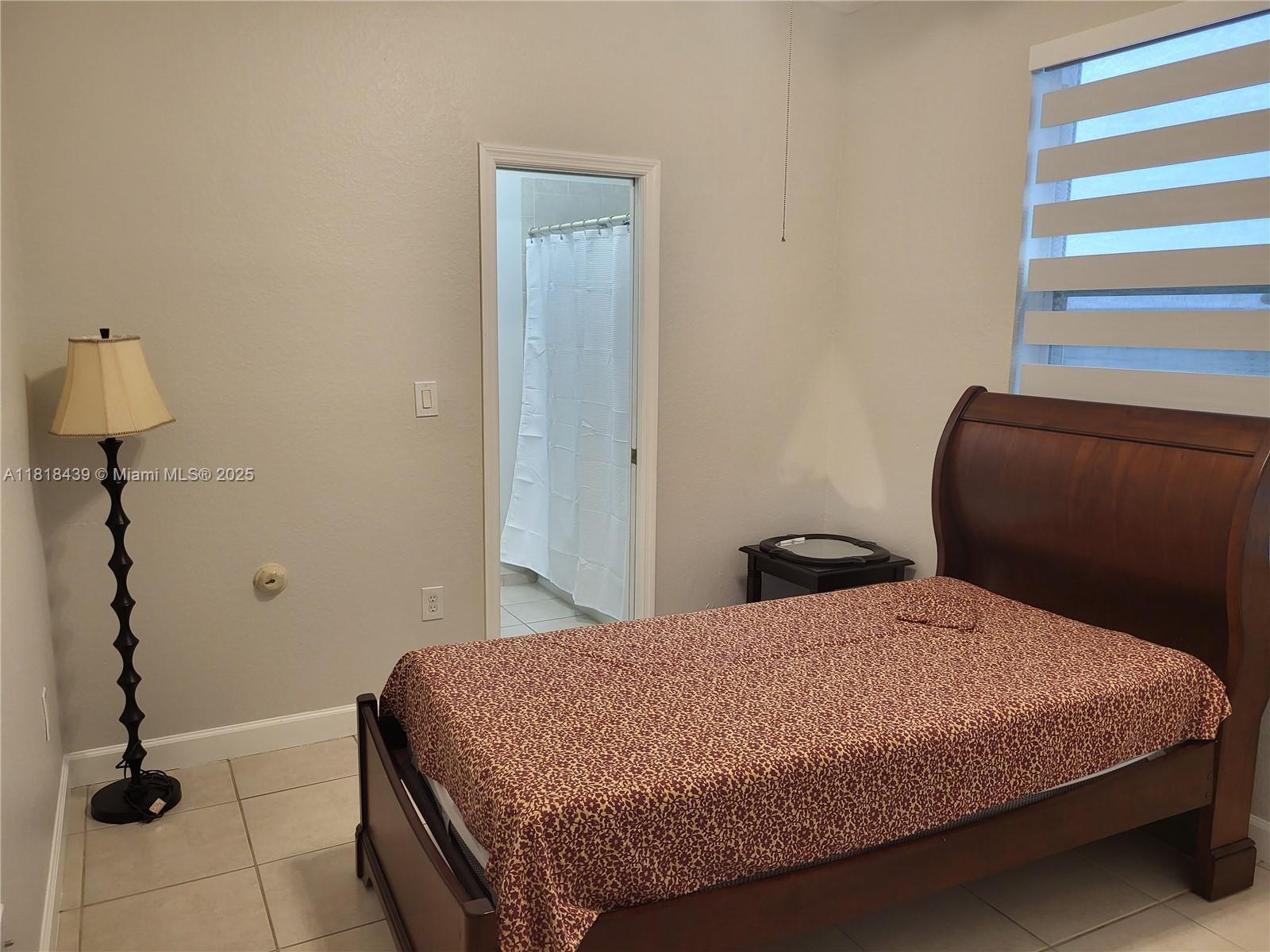 CENTURY ESTATES - Residential Lease