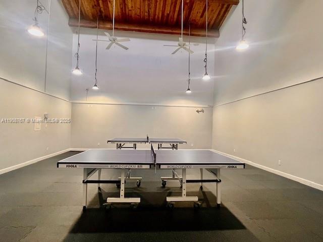 OCEAN VILLAS III CONDOMIN - Residential