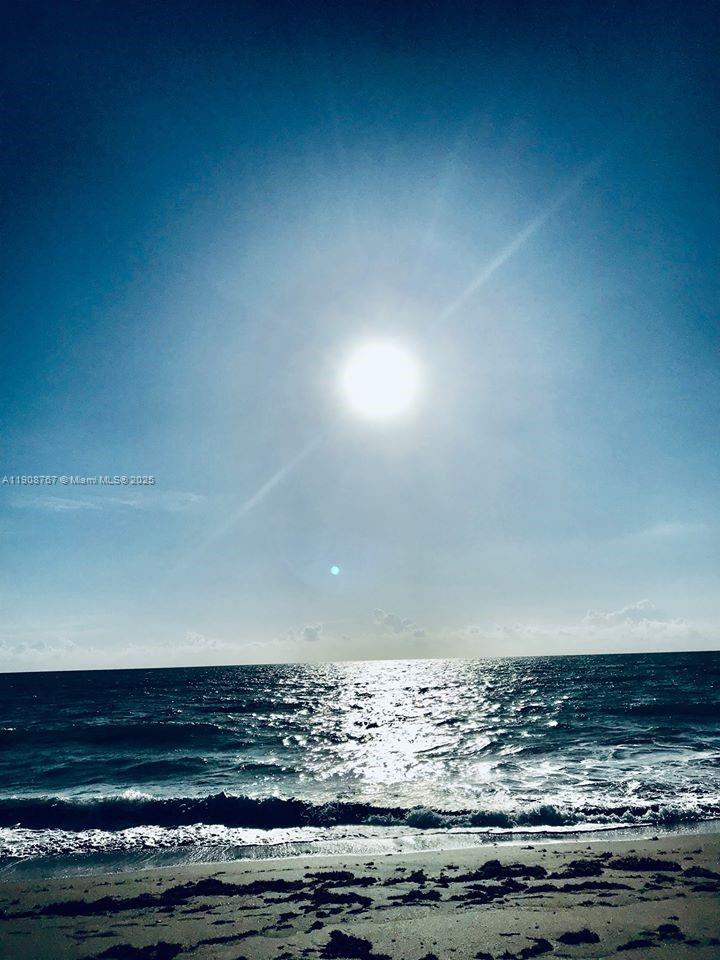 OCEAN VILLAS III CONDOMIN - Residential