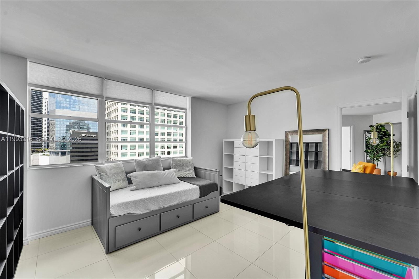 FOUR AMBASSADORS CONDO PH - Residential