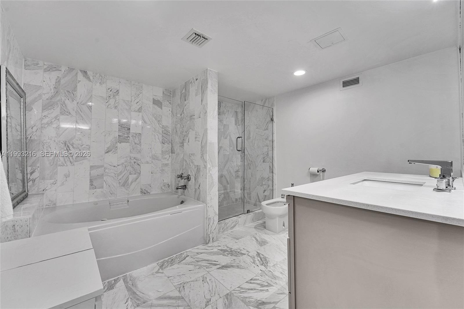 FOUR AMBASSADORS CONDO PH - Residential