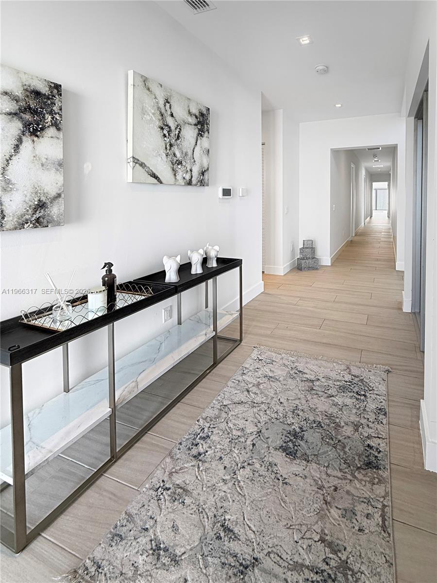 WESTON ESTATES - Residential