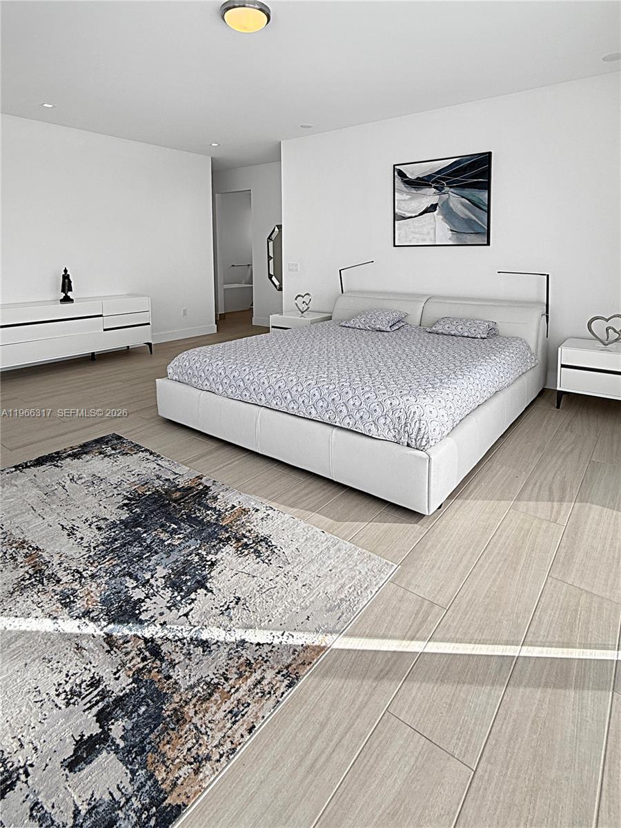 WESTON ESTATES - Residential