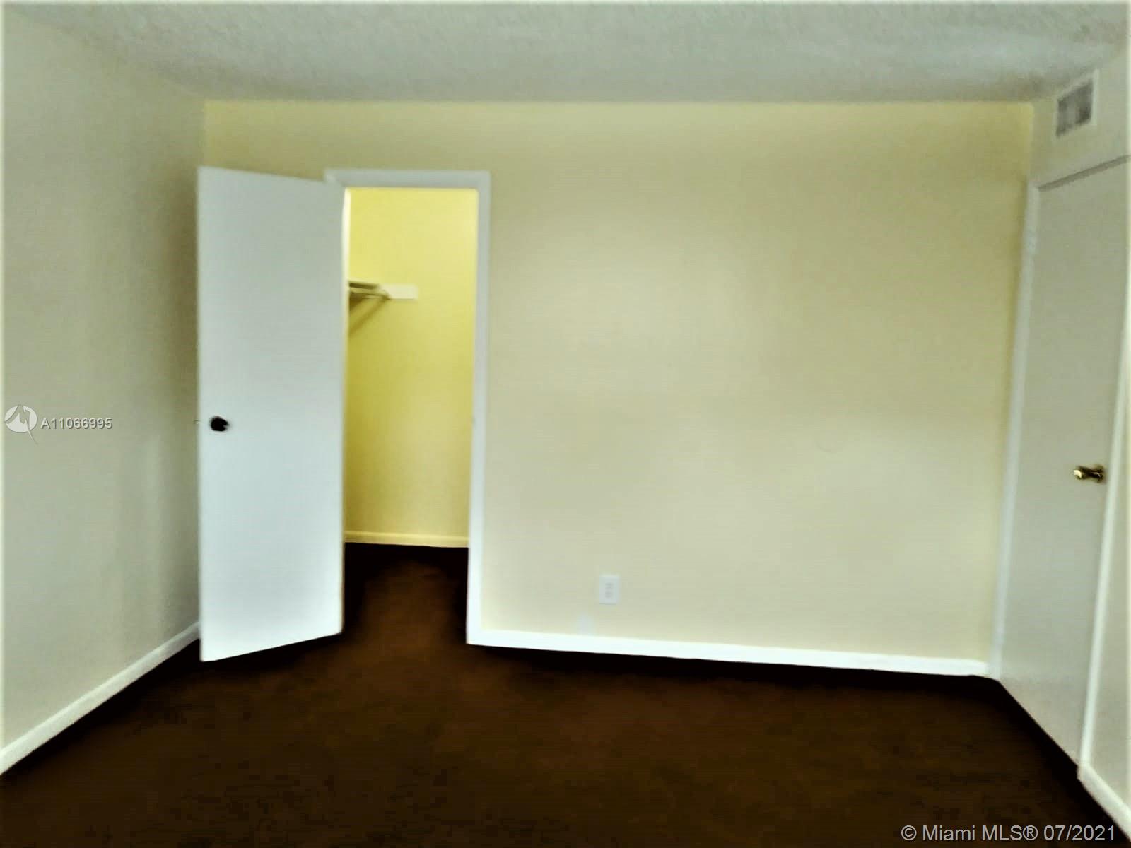 CALYPSO CAY CONDO - Residential Lease