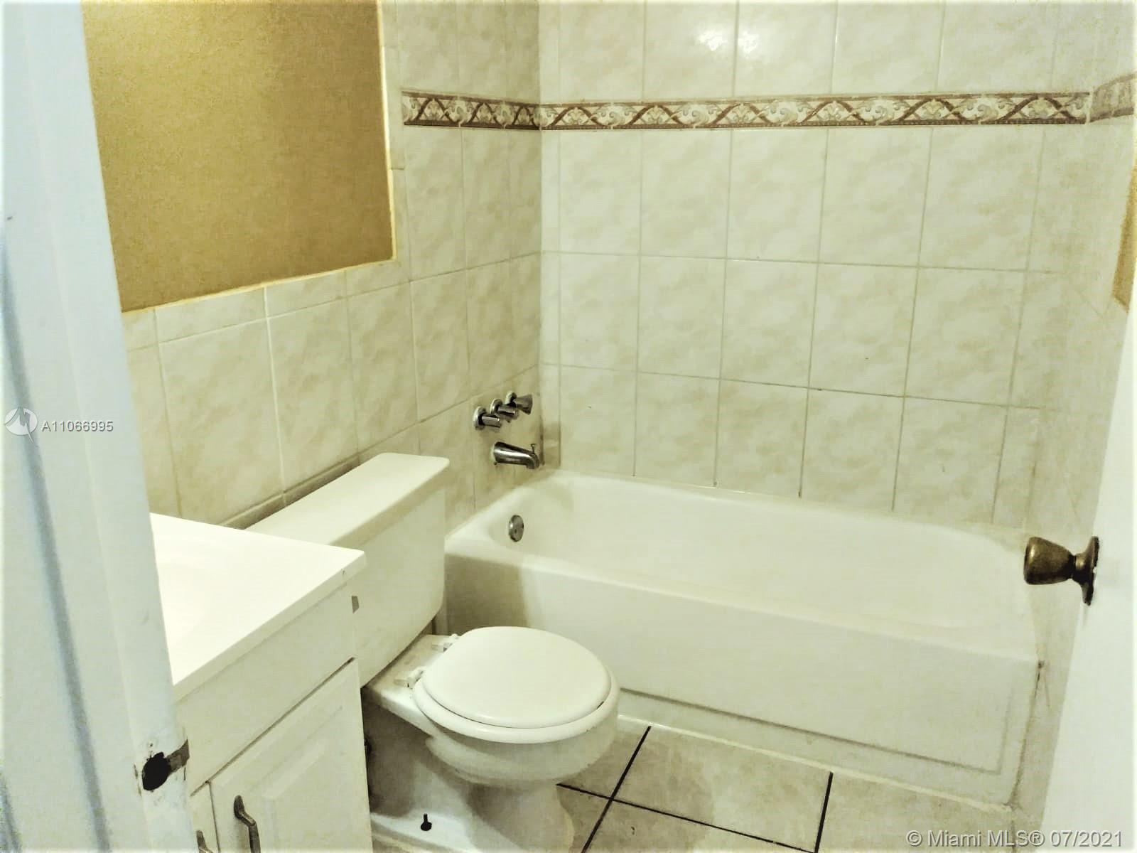 CALYPSO CAY CONDO - Residential Lease