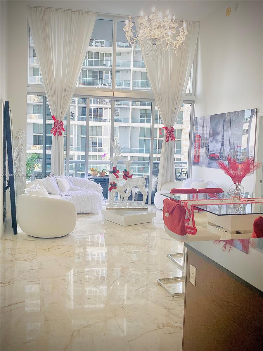 475 Brickell Ave 2209