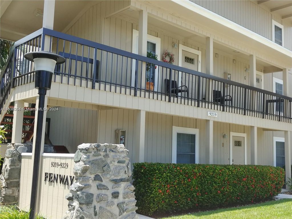 Photo of 9219 SE Riverfront Ter #G, Jupiter, FL 33469 (MLS # A11638304)