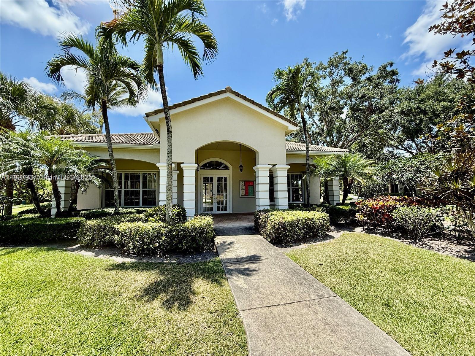 PALMBROOKE TOWNHOMES - Residential