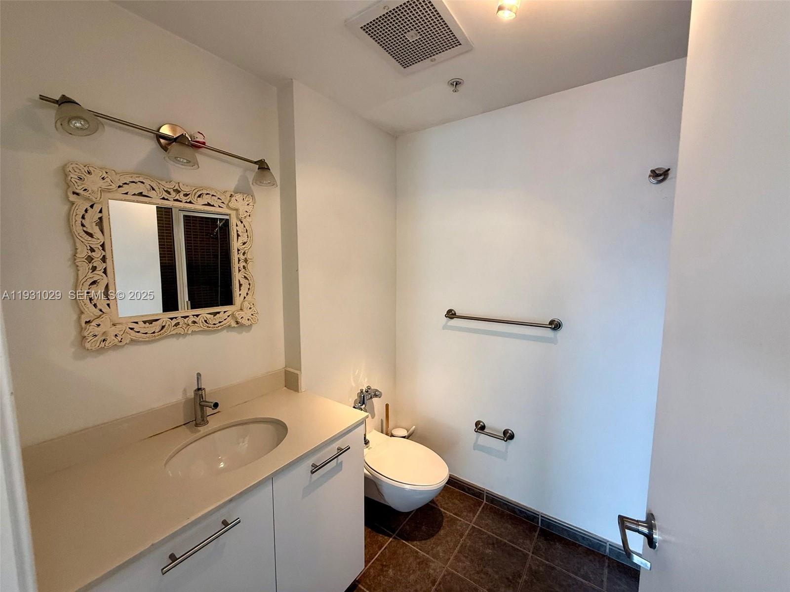 TWO MIDTOWN MIAMI CONDO - Residential Lease