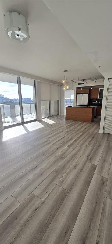 3451 NE 1st Ave M0806 Miami FL 33137