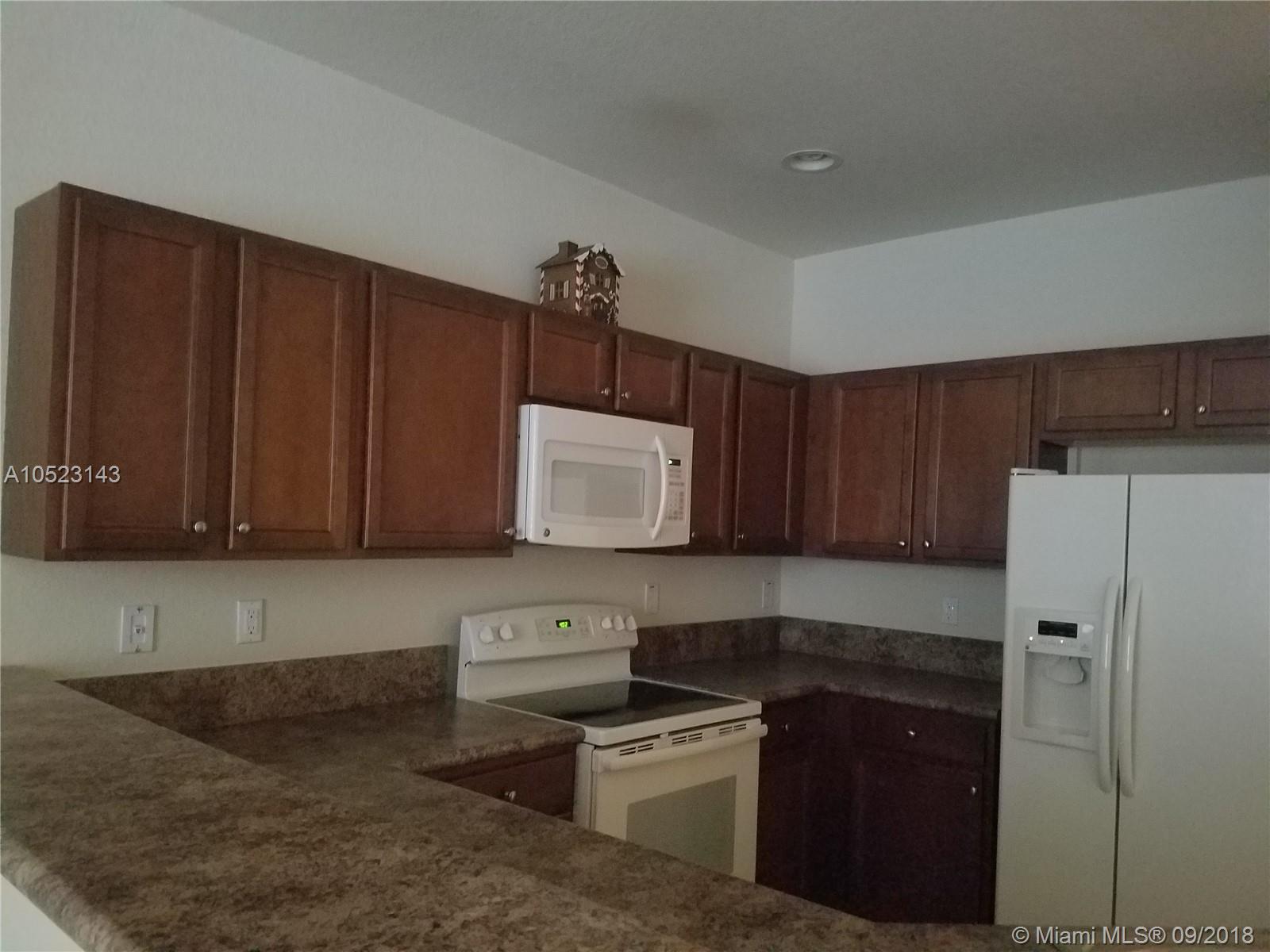 SILVER PALM EAST SEC THRE - Residential Lease