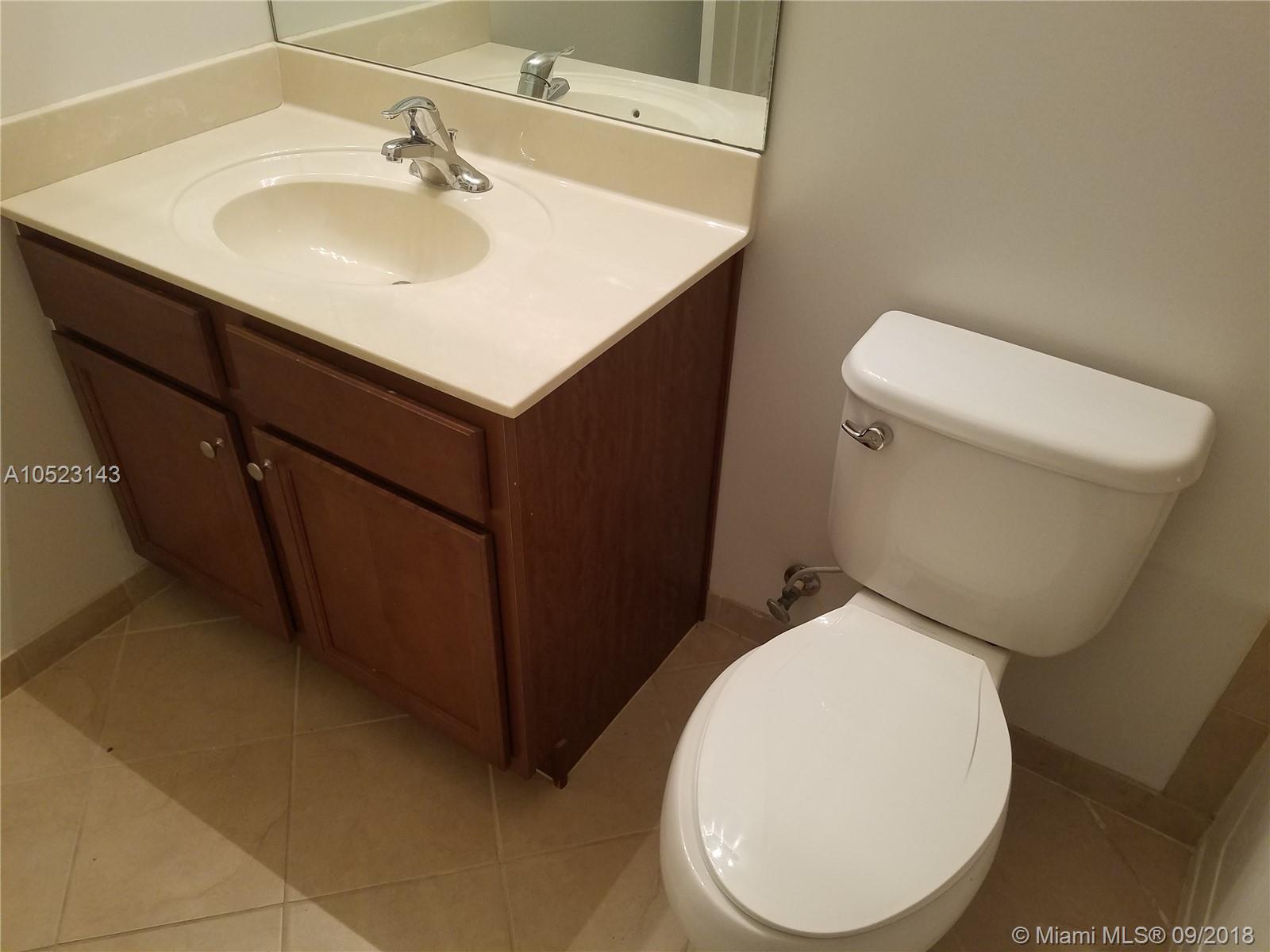 SILVER PALM EAST SEC THRE - Residential Lease