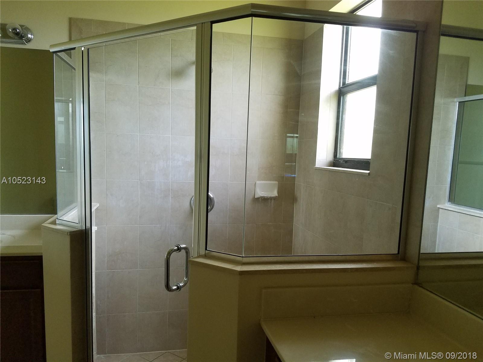 SILVER PALM EAST SEC THRE - Residential Lease