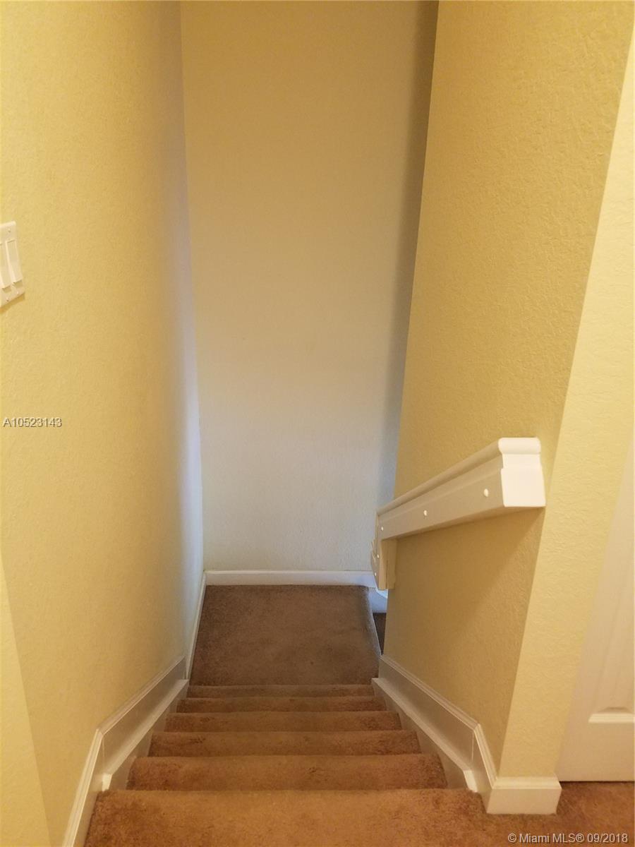 SILVER PALM EAST SEC THRE - Residential Lease