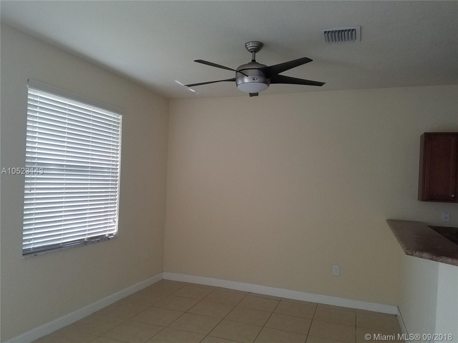 SILVER PALM EAST SEC THRE - Residential Lease