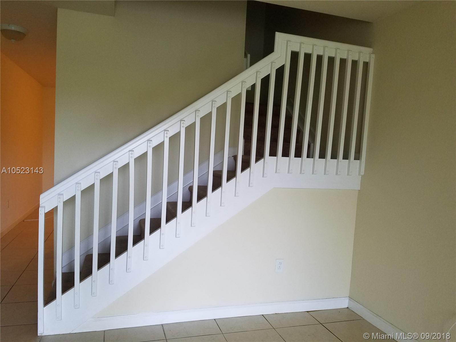 SILVER PALM EAST SEC THRE - Residential Lease