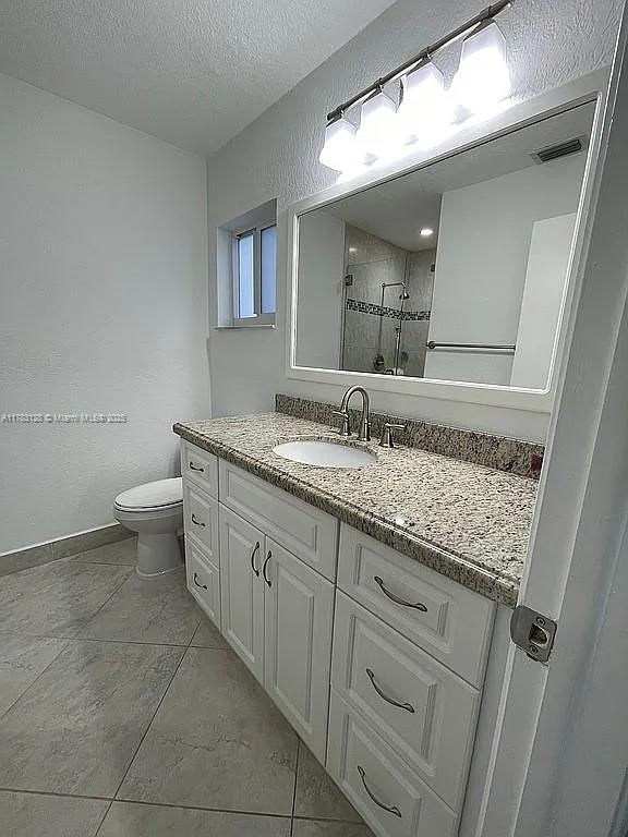 LAUDERDALE WEST 3 SEC - Residential