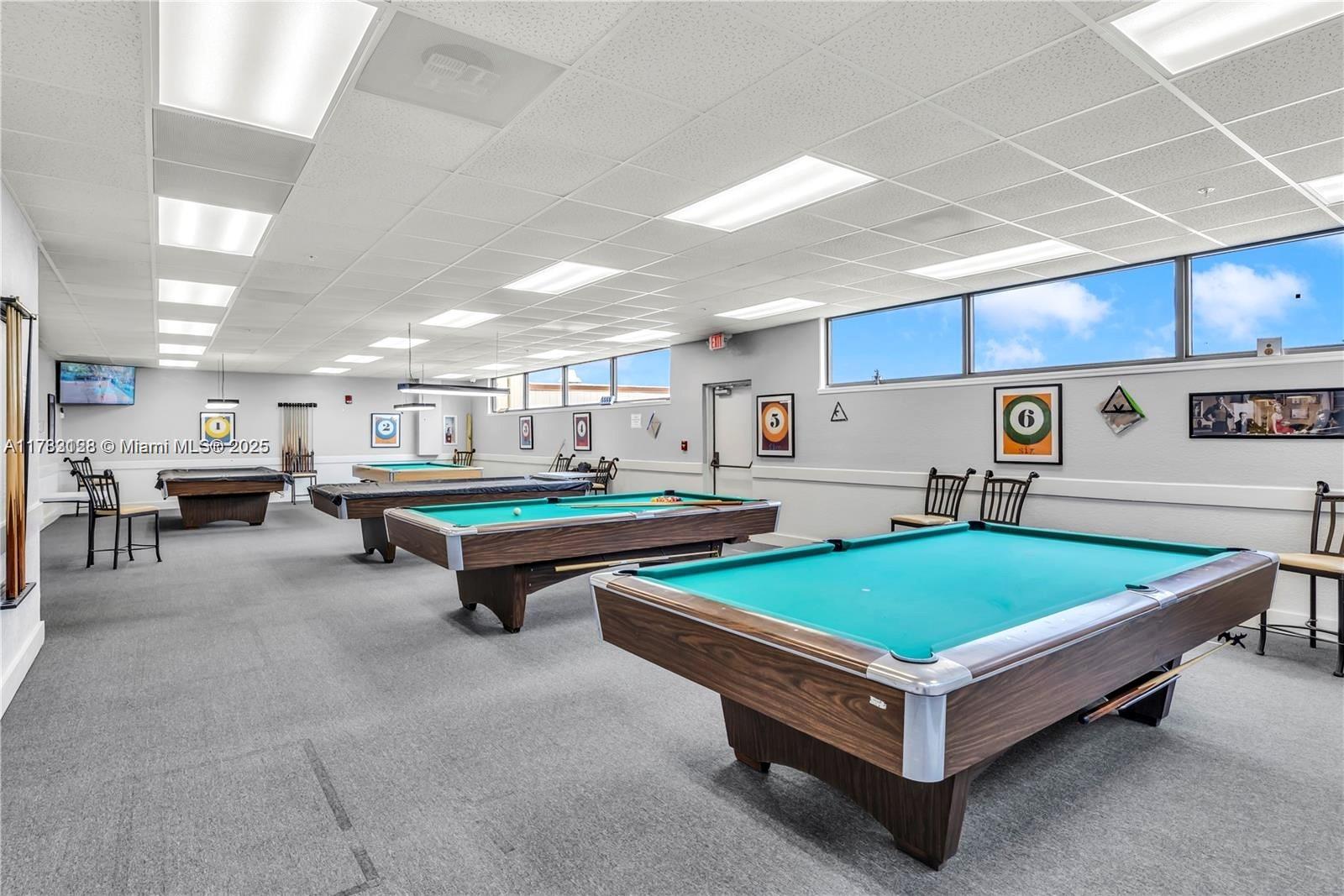 LAUDERDALE WEST 3 SEC - Residential