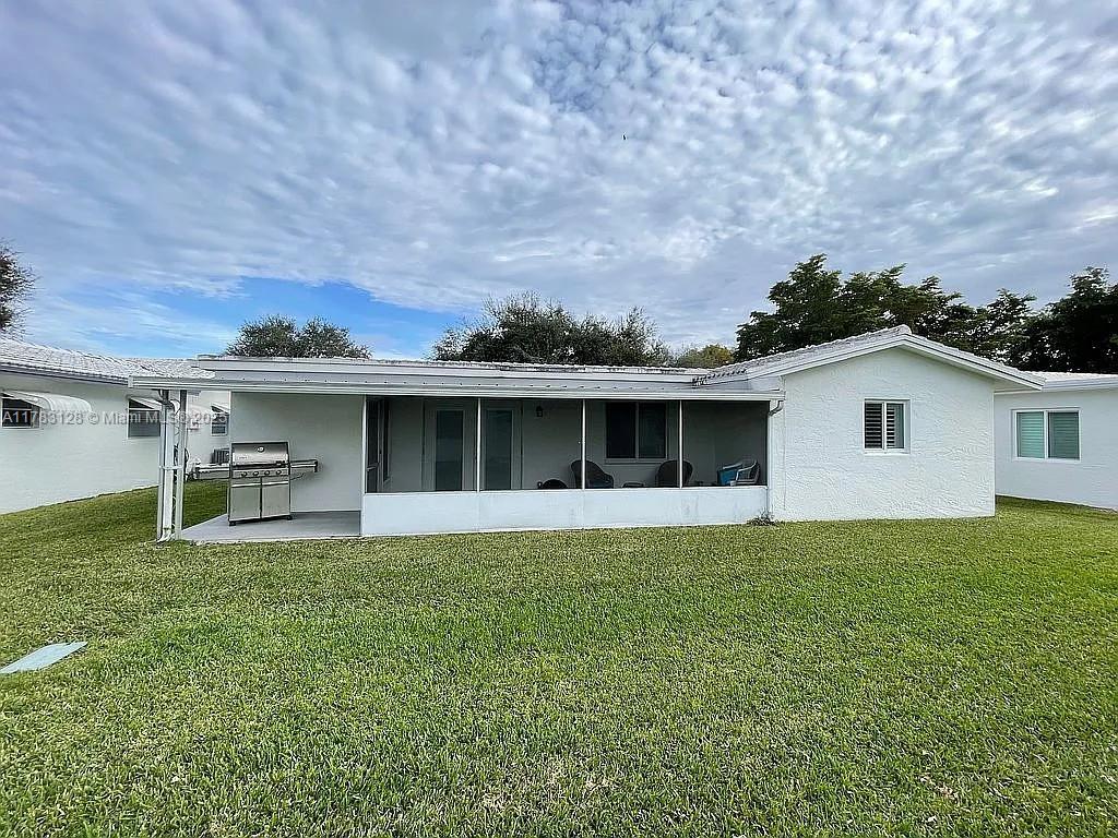 LAUDERDALE WEST 3 SEC - Residential