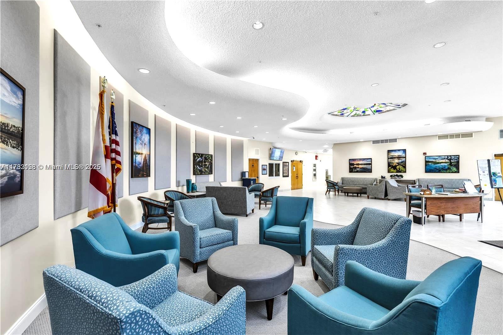 LAUDERDALE WEST 3 SEC - Residential