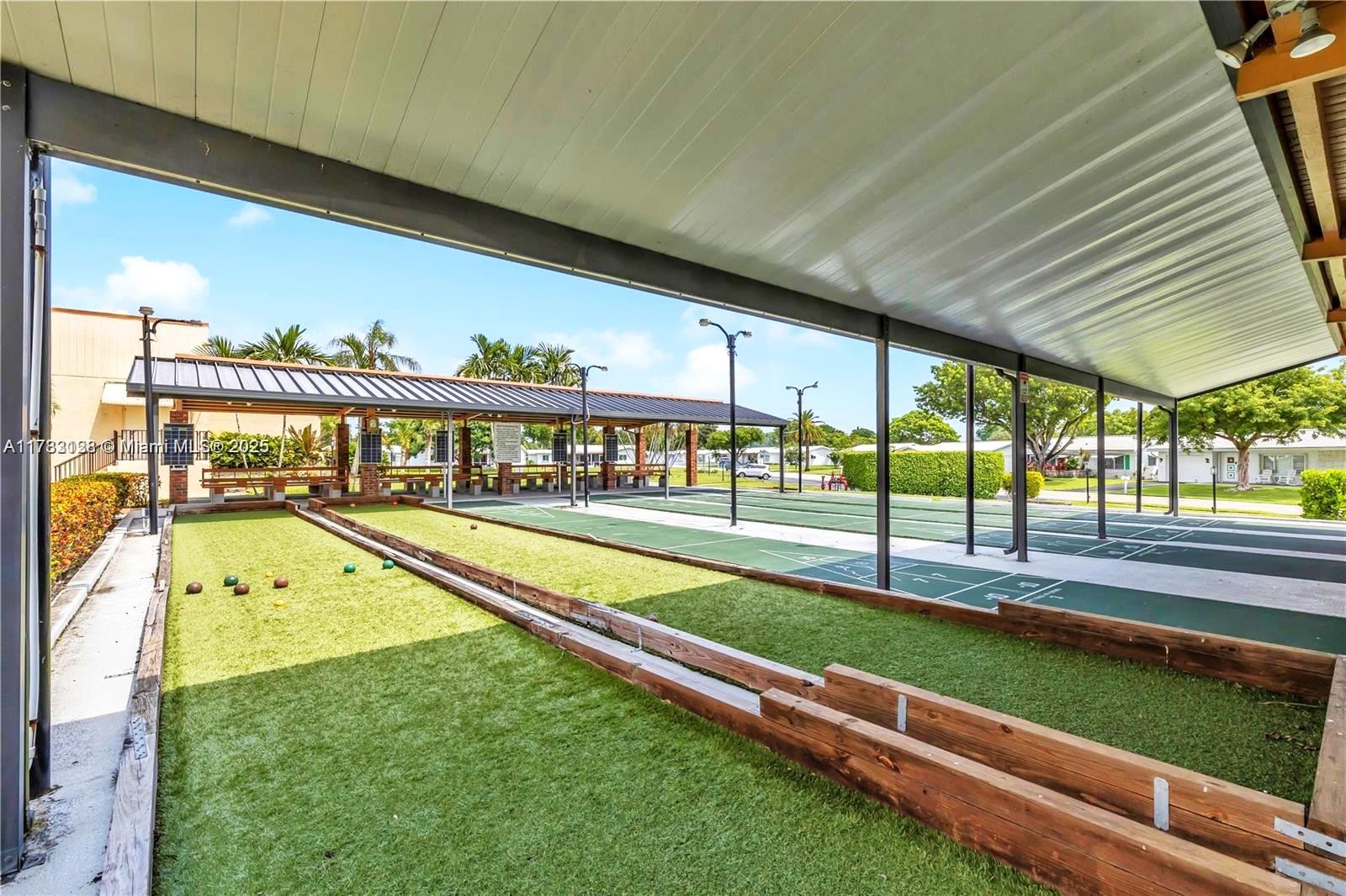 LAUDERDALE WEST 3 SEC - Residential