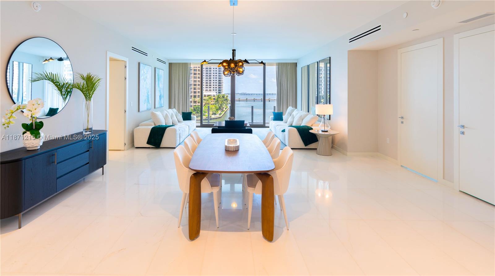 300 BISCAYNE BLVD WAY COND - Residential