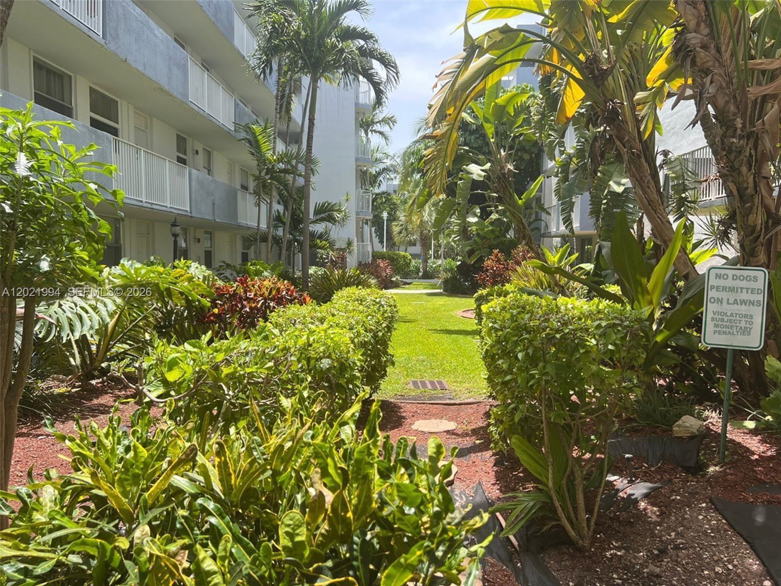 NORTH BAY VILLAS CONDO - Residential