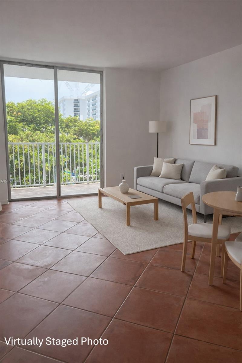 NORTH BAY VILLAS CONDO - Residential