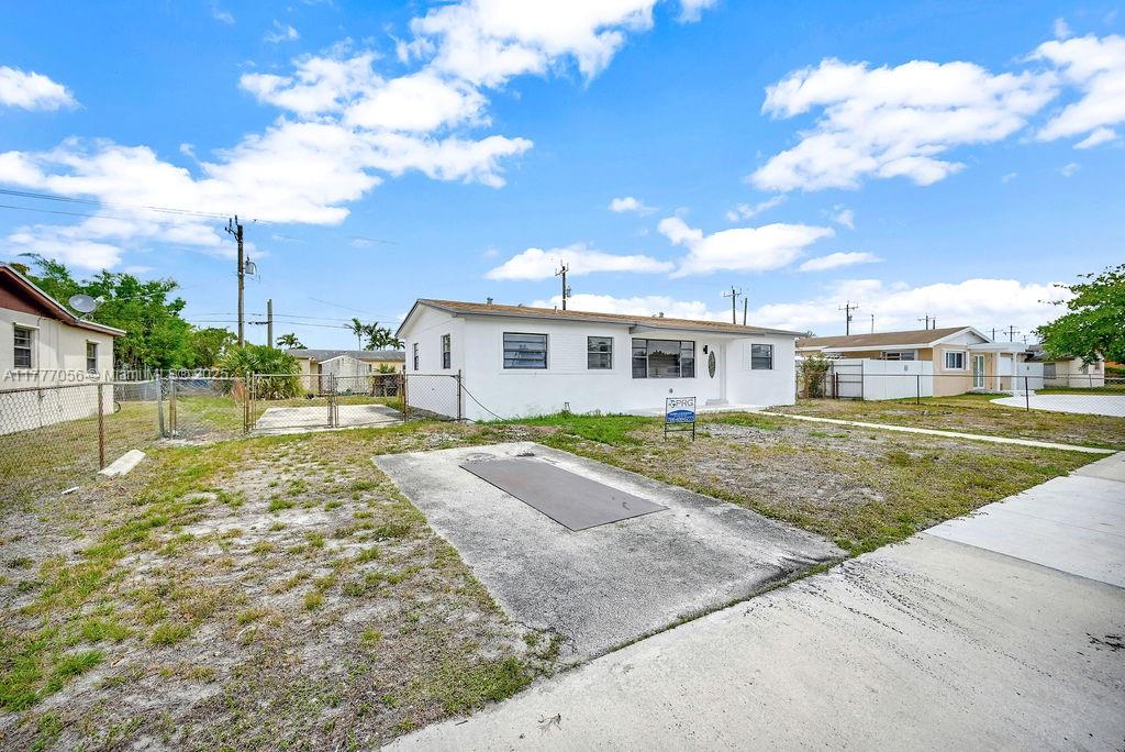Property for Sale at 20911 Nw 30th Ct, Miami Gardens, Broward County, Florida - Bedrooms: 4 
Bathrooms: 2  - $544,000