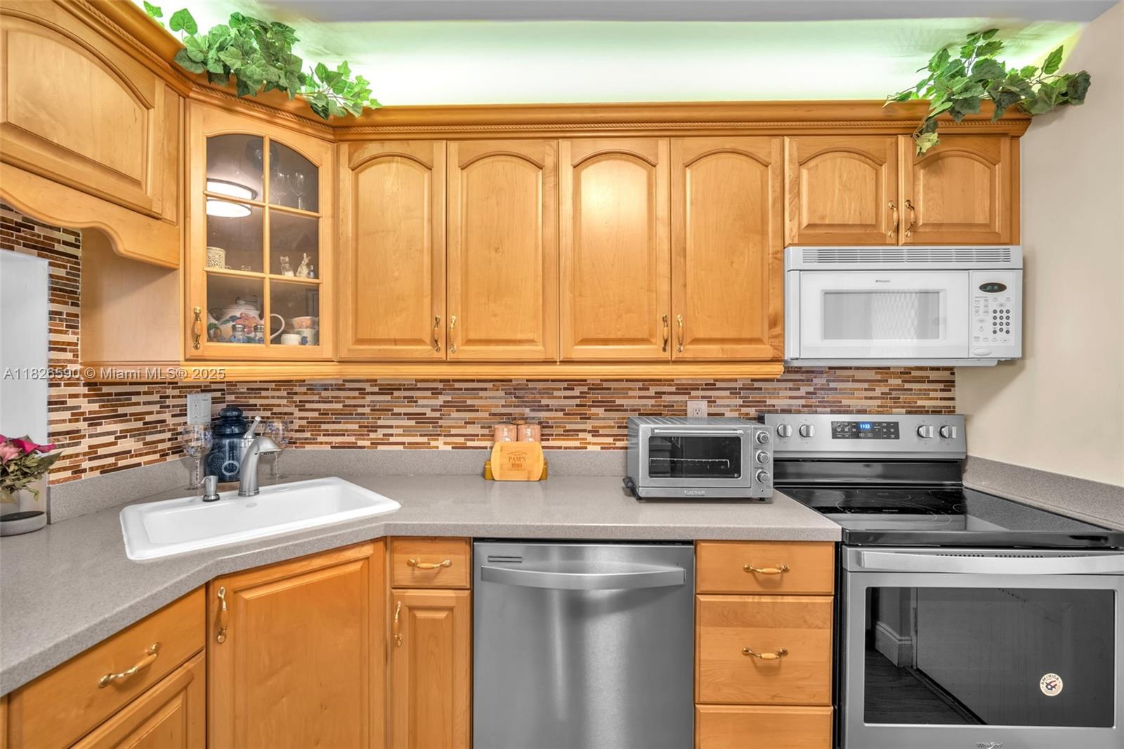 CYPRESS BEND I-A CONDO - Residential