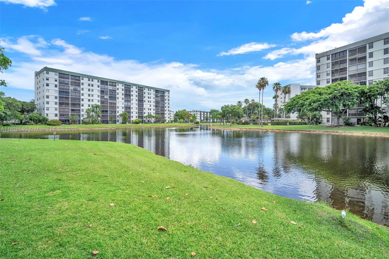 2311 S CYPRESS BEND DRIVE 316B