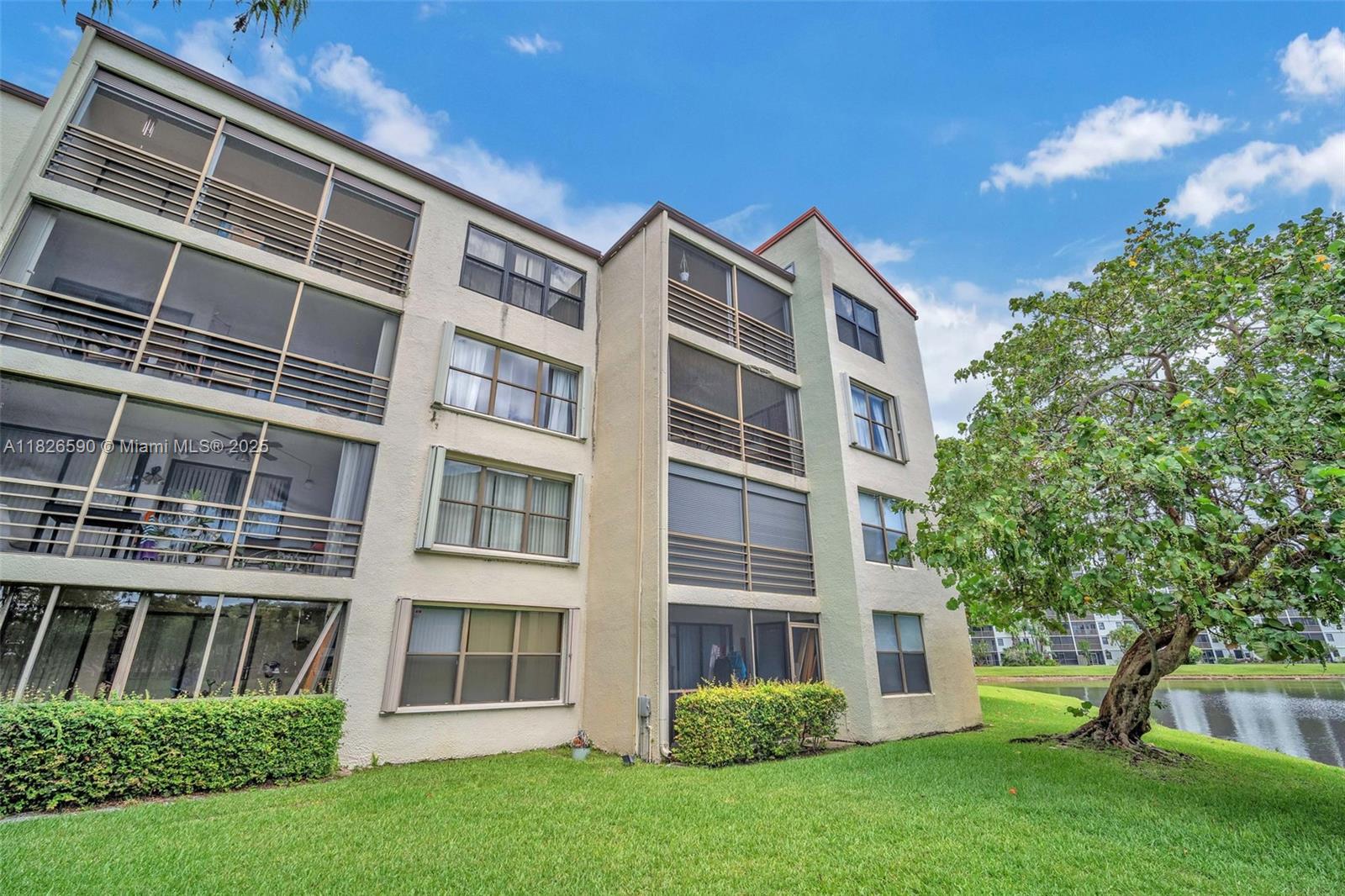 CYPRESS BEND I-A CONDO - Residential