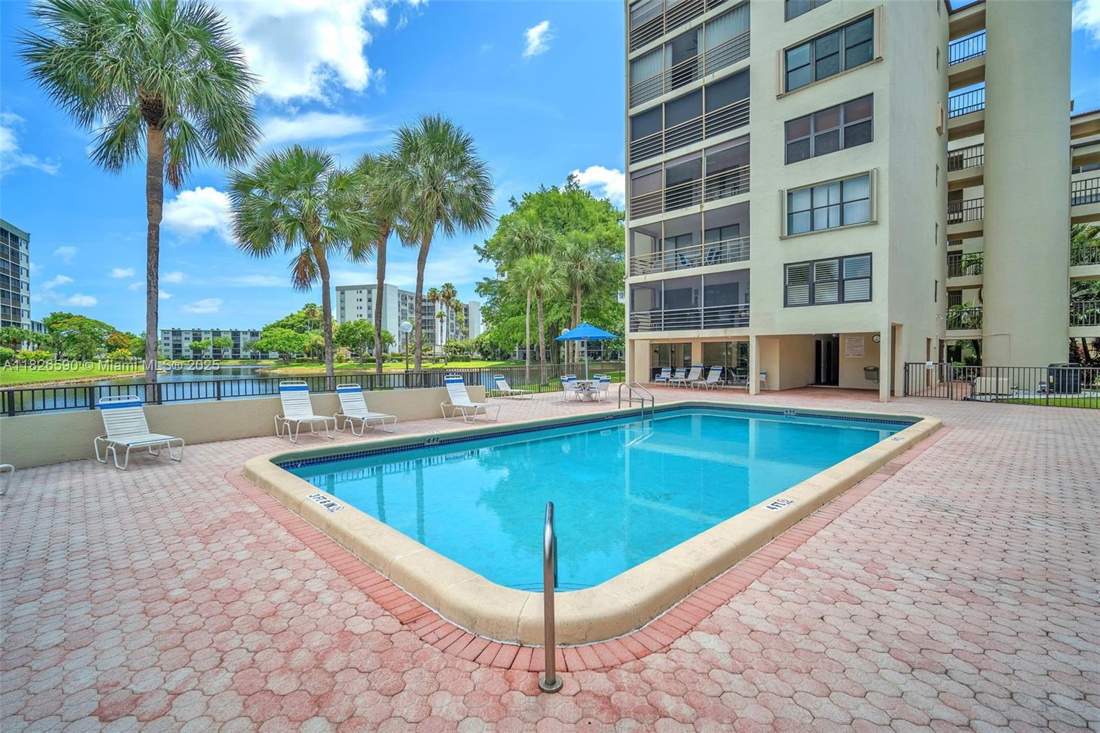 CYPRESS BEND I-A CONDO - Residential