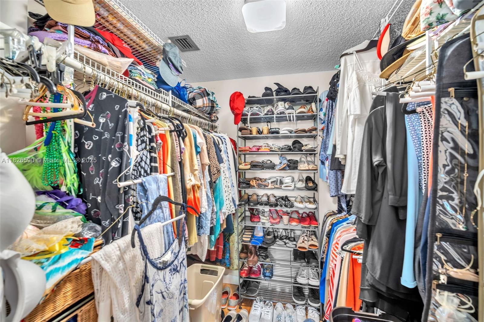 CYPRESS BEND I-A CONDO - Residential