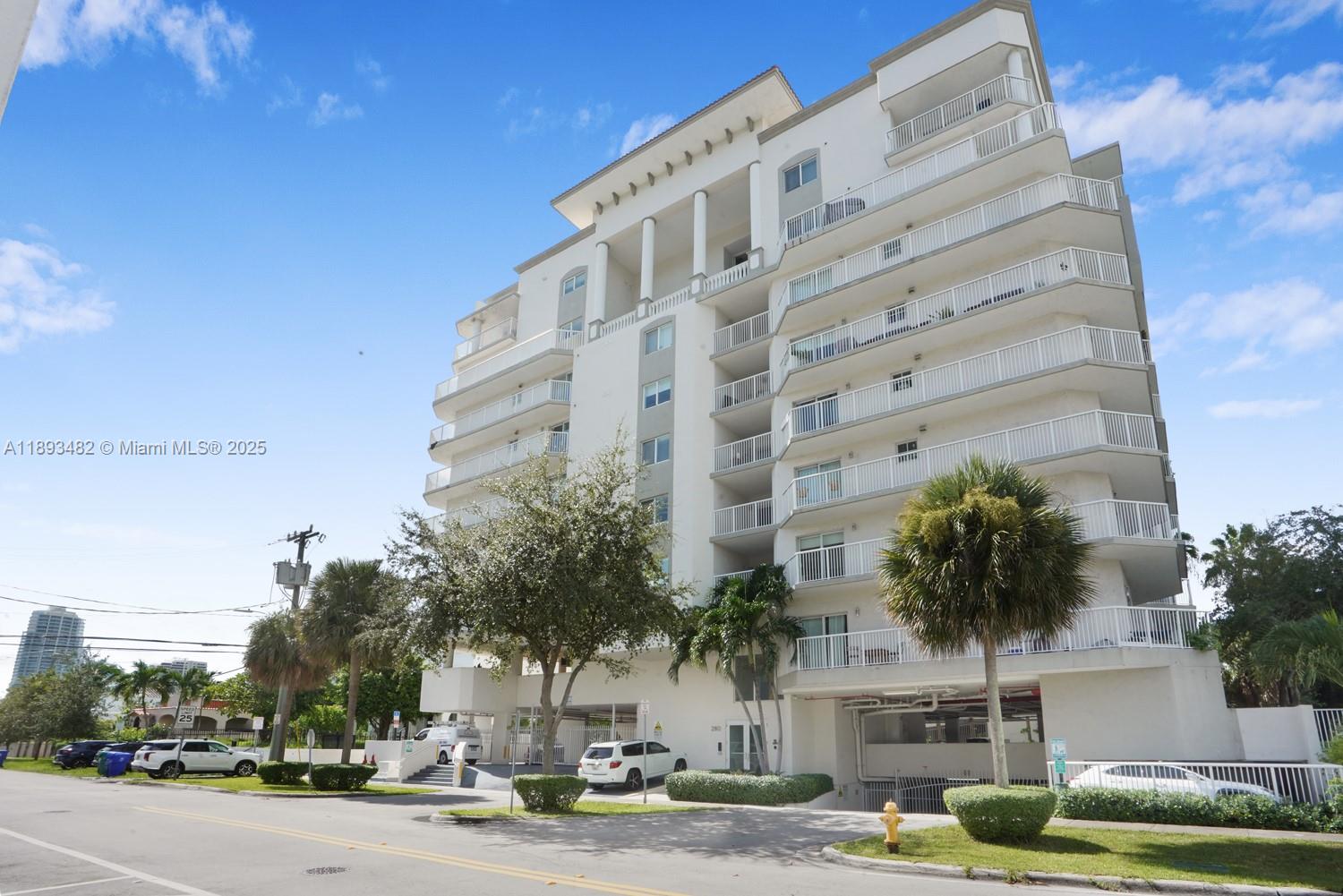 MARQUIS I OF CORAL WAY CO - Residential Lease