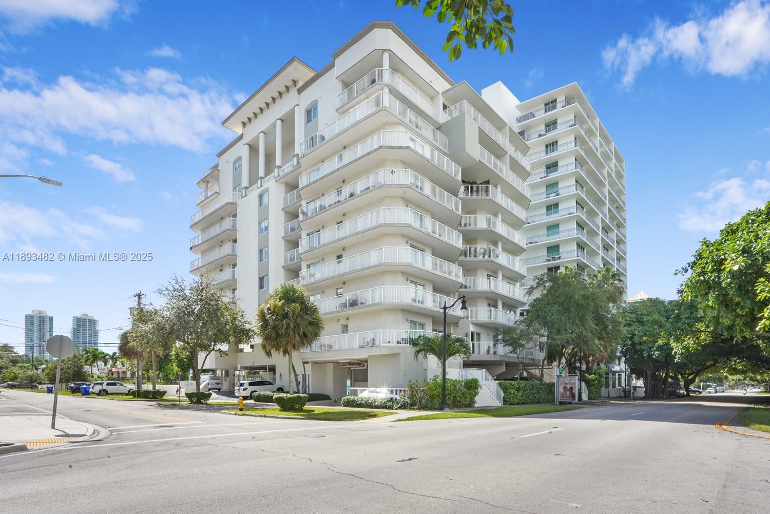 MARQUIS I OF CORAL WAY CO - Residential Lease