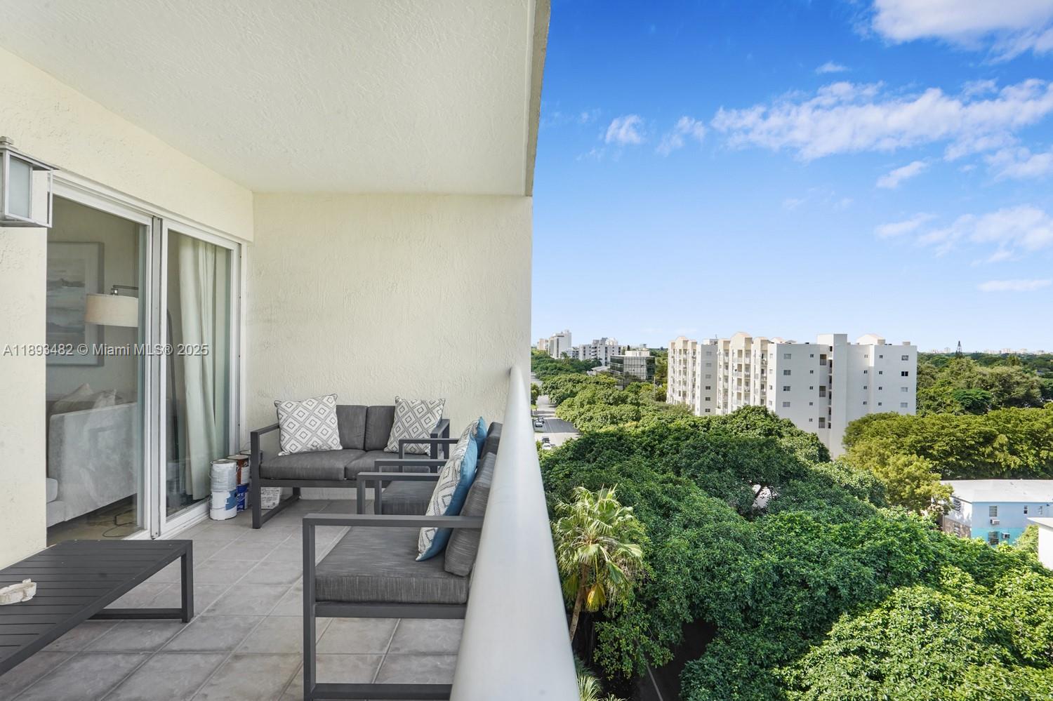 MARQUIS I OF CORAL WAY CO - Residential Lease
