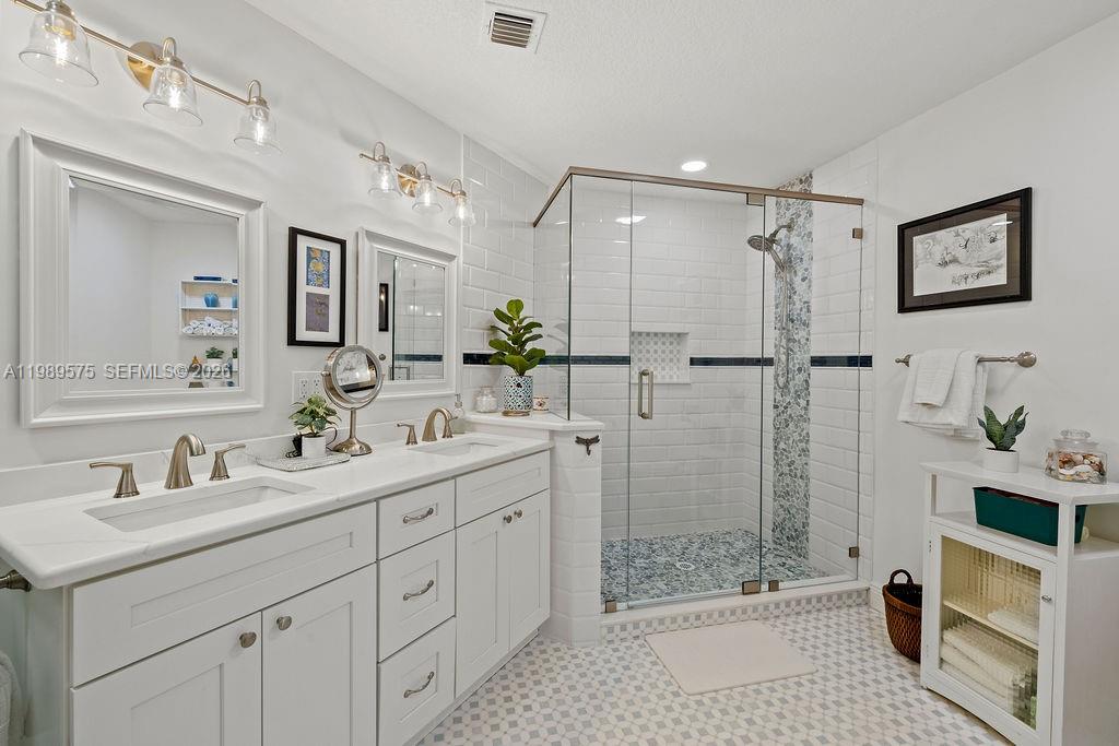 BREAKERS LANDING, A CONDO - Residential