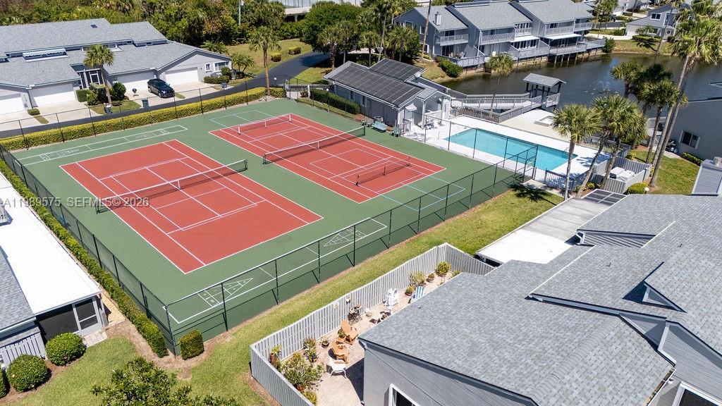 BREAKERS LANDING, A CONDO - Residential