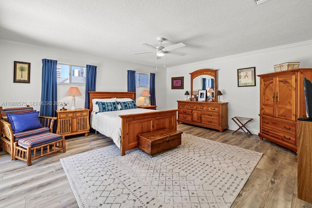 BREAKERS LANDING, A CONDO - Residential